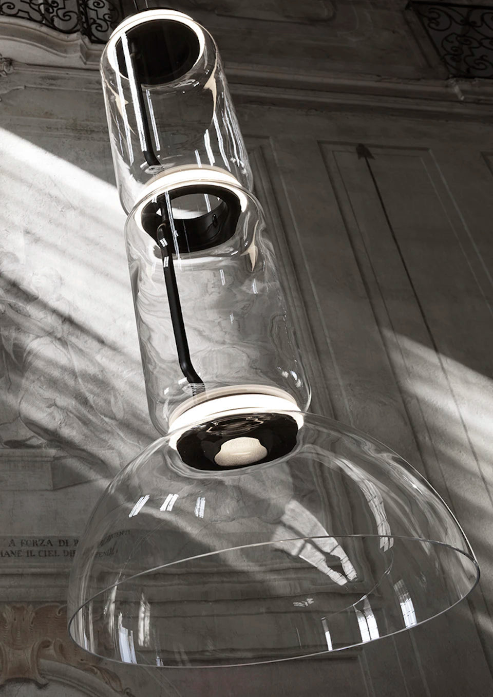 Suspension Design "Noctambule" par Konstantin Grcic