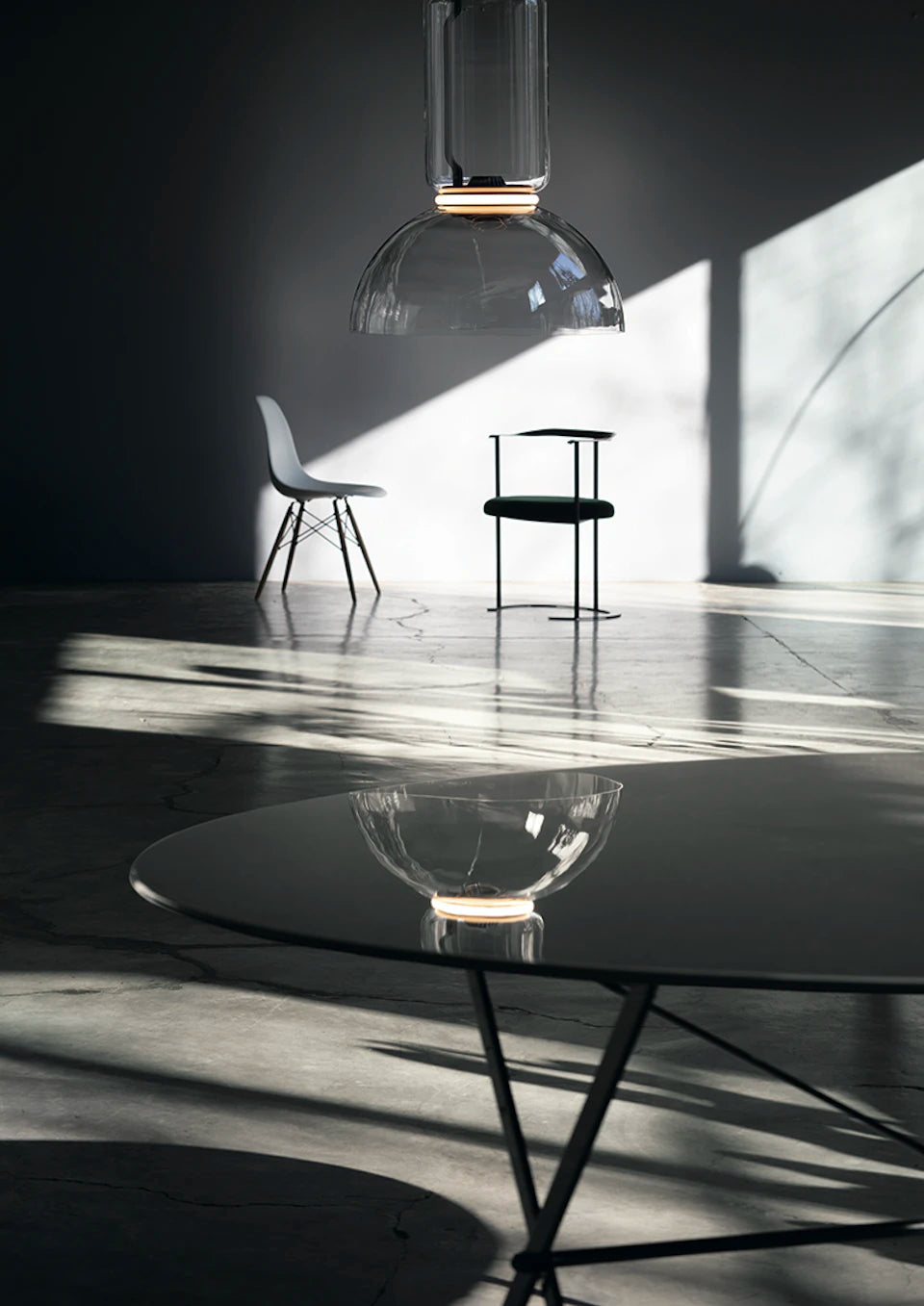 Suspension Design "Noctambule" par Konstantin Grcic