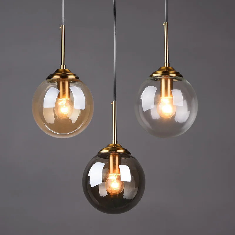 Suspension Design en Verre "Lumière Ethérée"