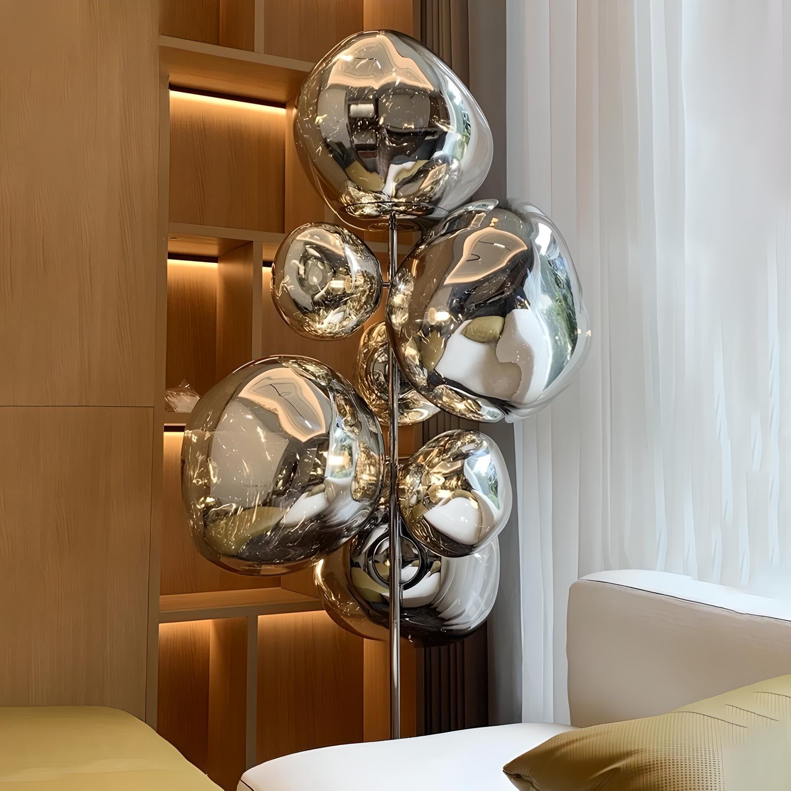 Lampadaire Design "Melt" par Tom Dixon