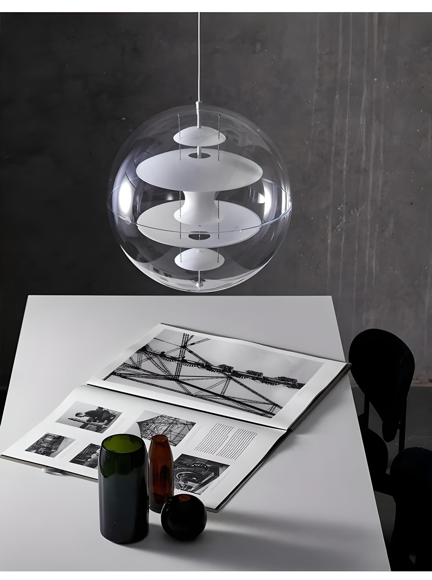 Suspension Haut de Gamme "VP GLOBE" par Verner Panton