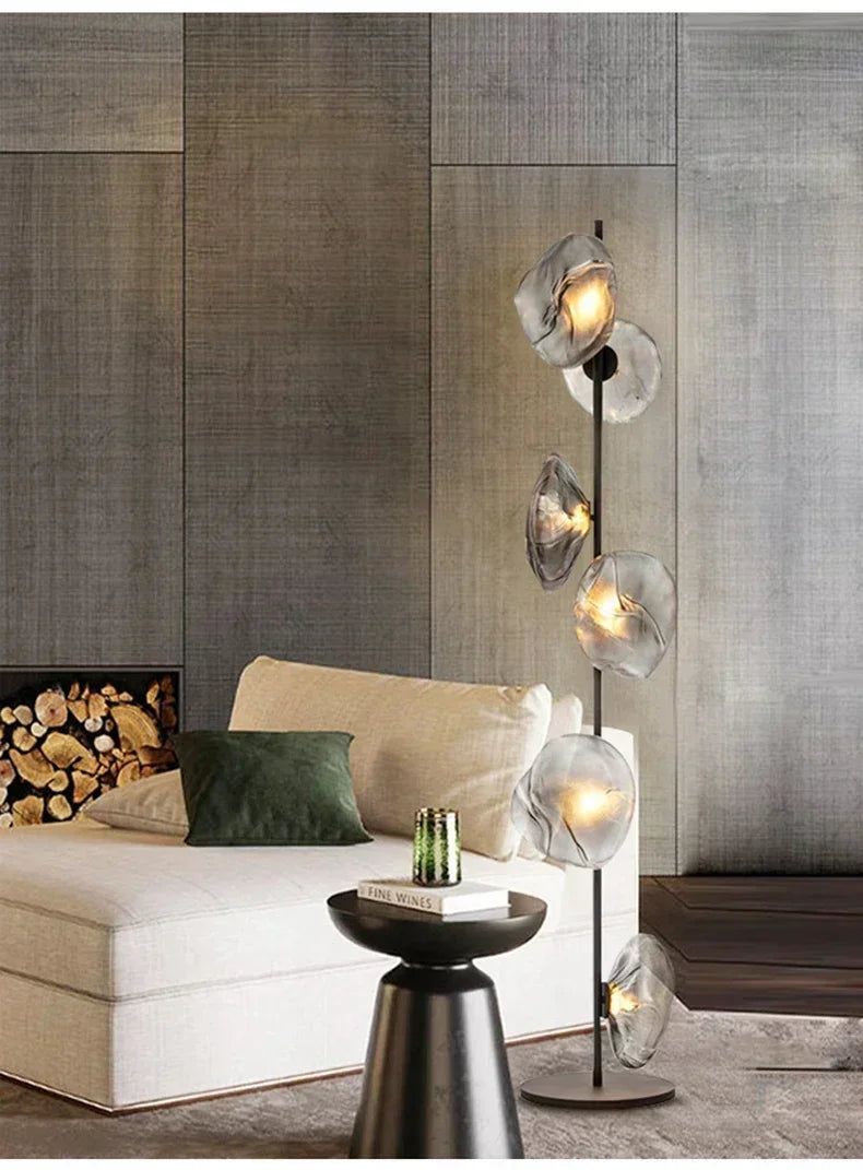 Lampadaire Design Sculptural Artisanal et Contemporain