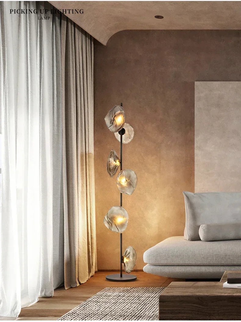 Lampadaire Design Sculptural Artisanal et Contemporain