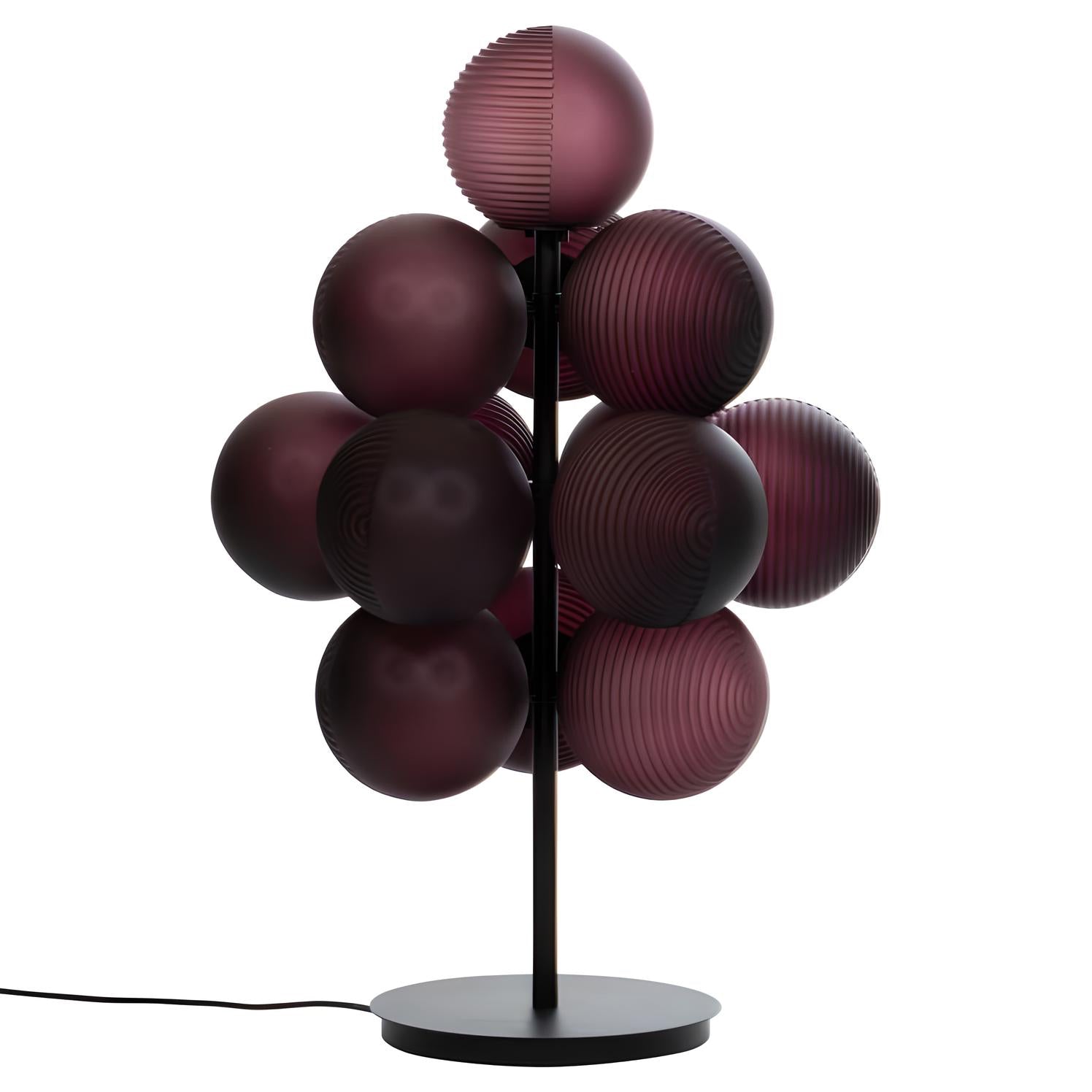 Lampe "Stellar Grappe" de PULPO par Sebastian Herkner